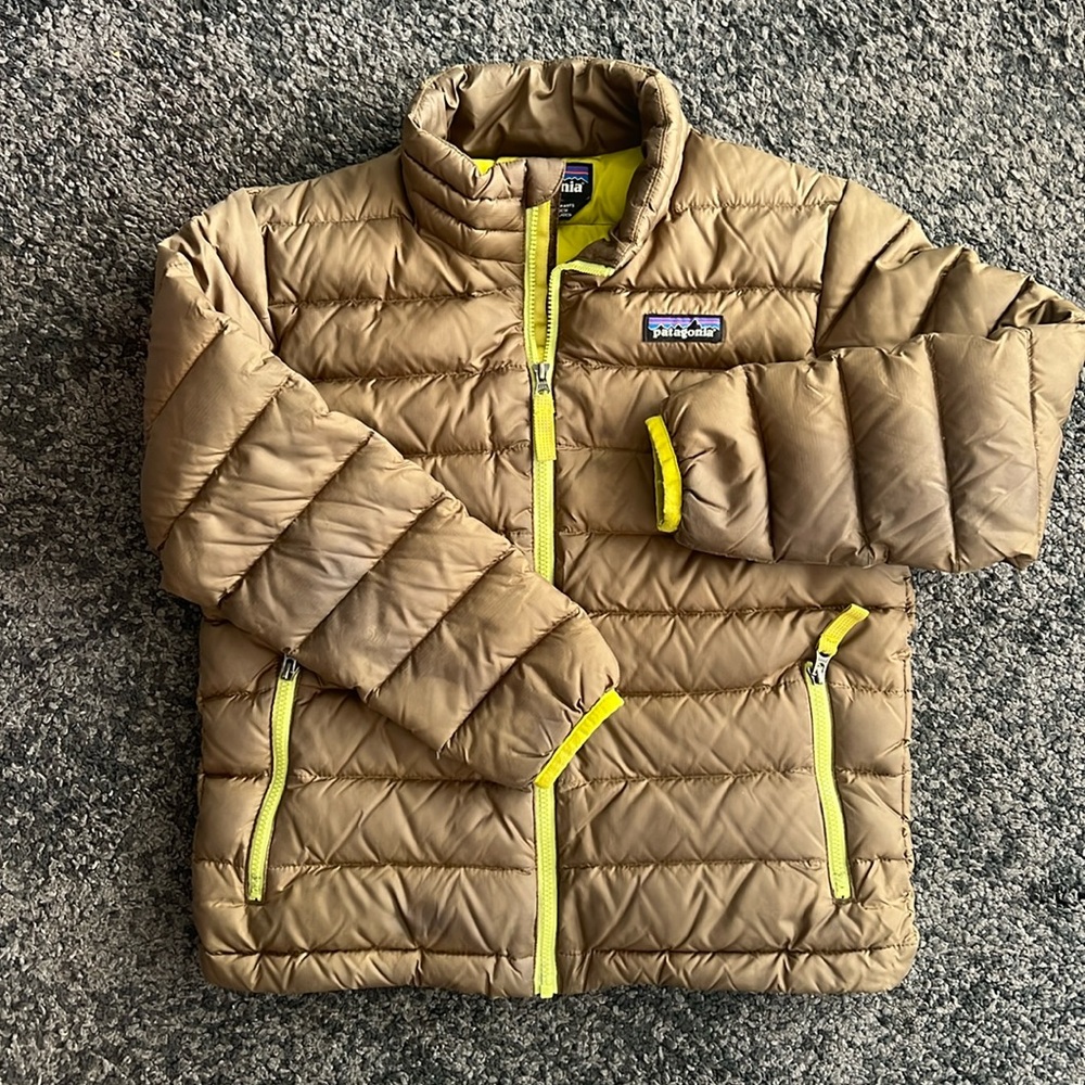 Pre-owned Patagonia Down Sweater Jacket - Boys XS 5-6 kids